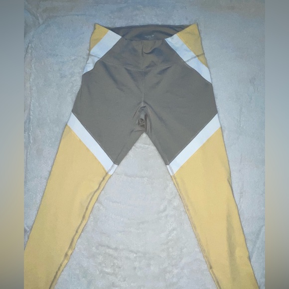 Multi colored workout leggings - Picture 3 of 3